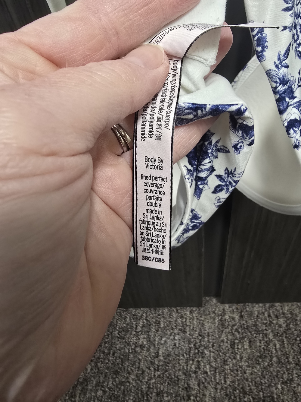 Victoria's Secret Body by Victoria Lined Perfect Coverage Bra 38C Blue White - Picture 3 of 3